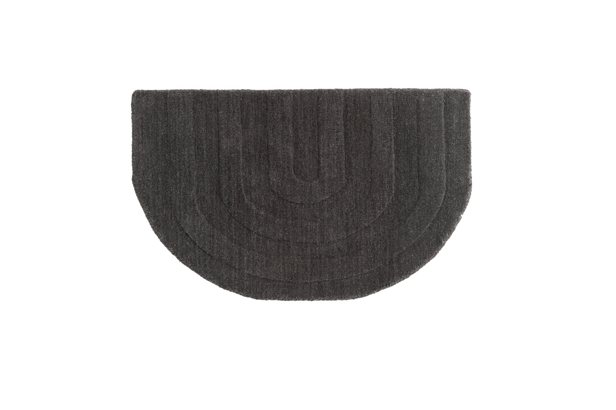 Nora Oval Tæppe 80 x 50 Sort
