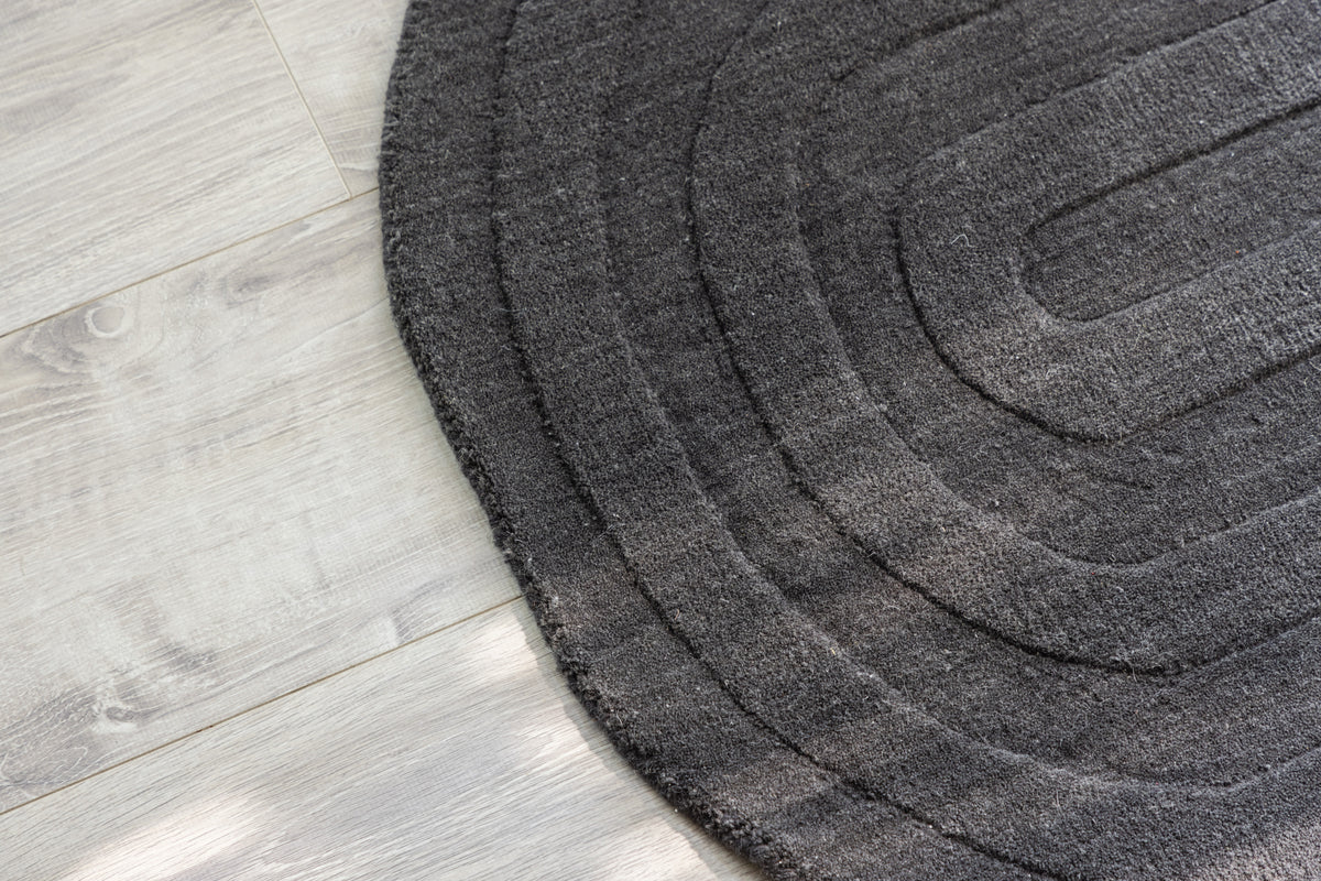 Nora Oval Tæppe 80 x 50 Sort