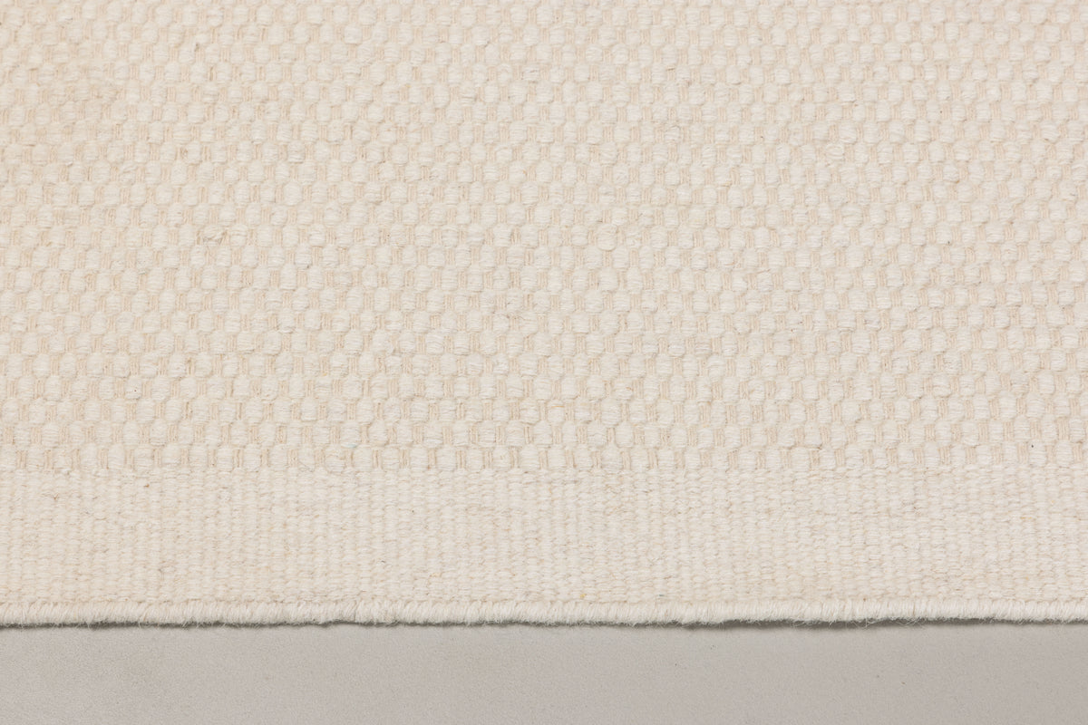 Vilma rektangulært tæppe 230 x 160 offwhite
