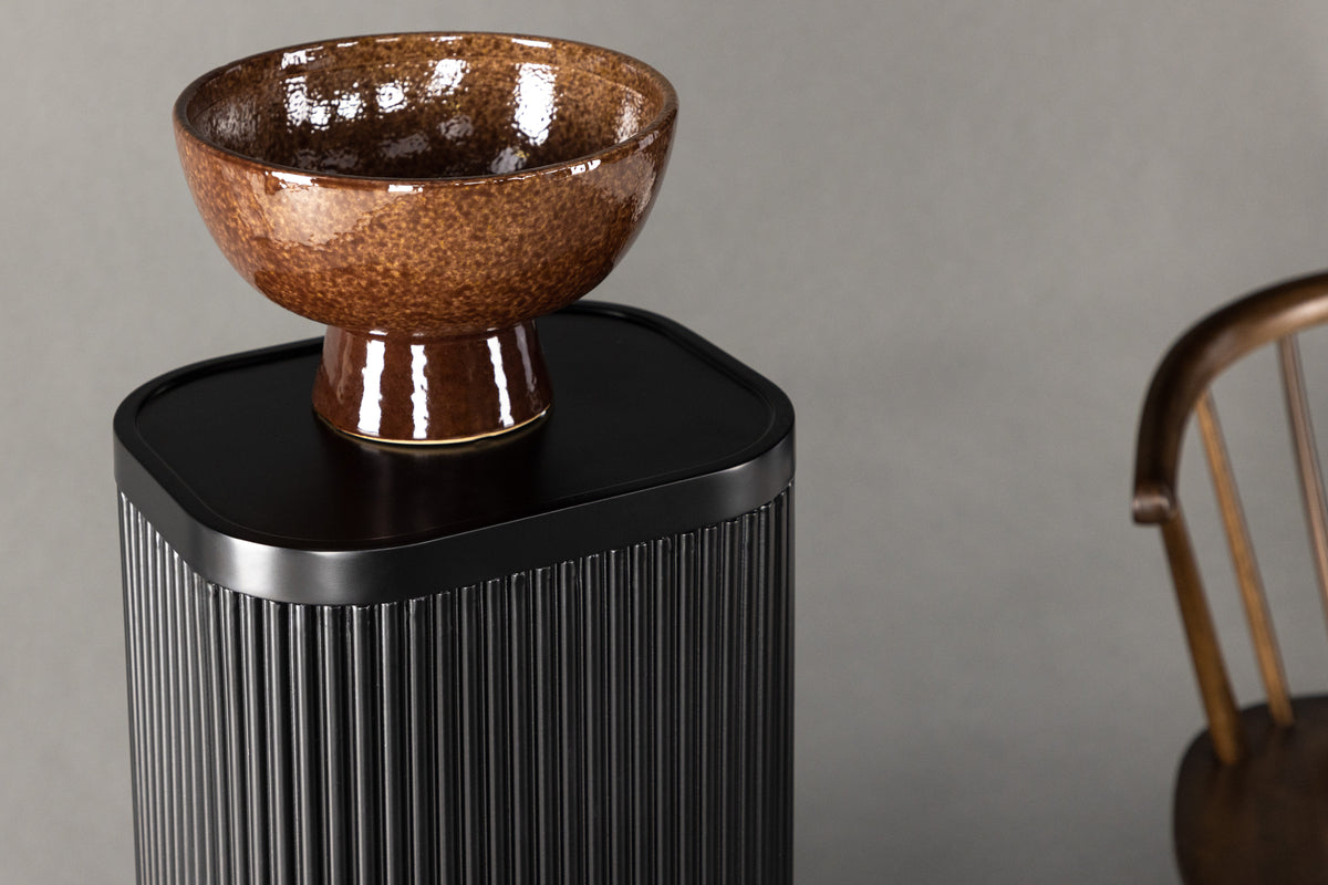 Lenox Side Table 30 x 24 Sort