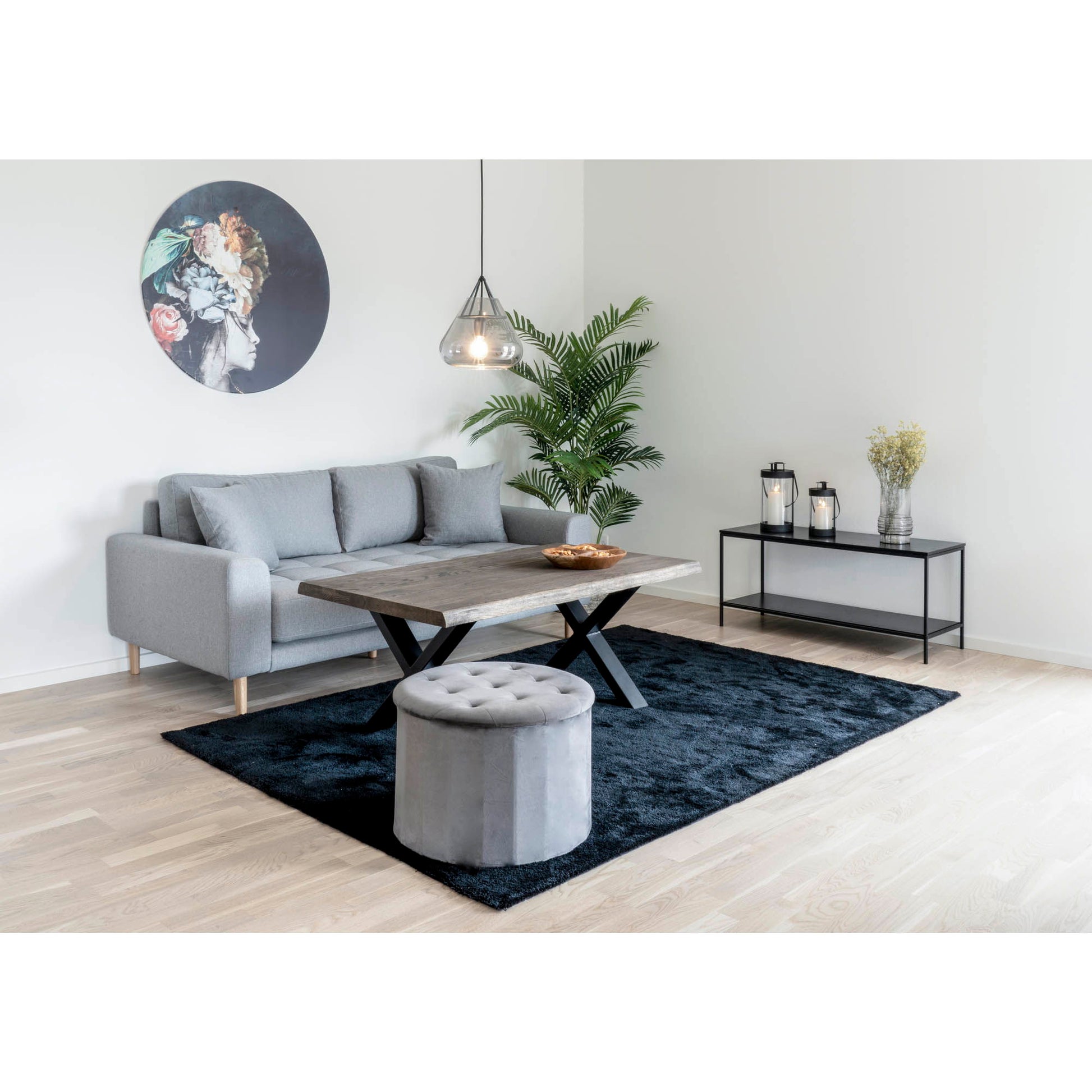 Vita TV-bænk