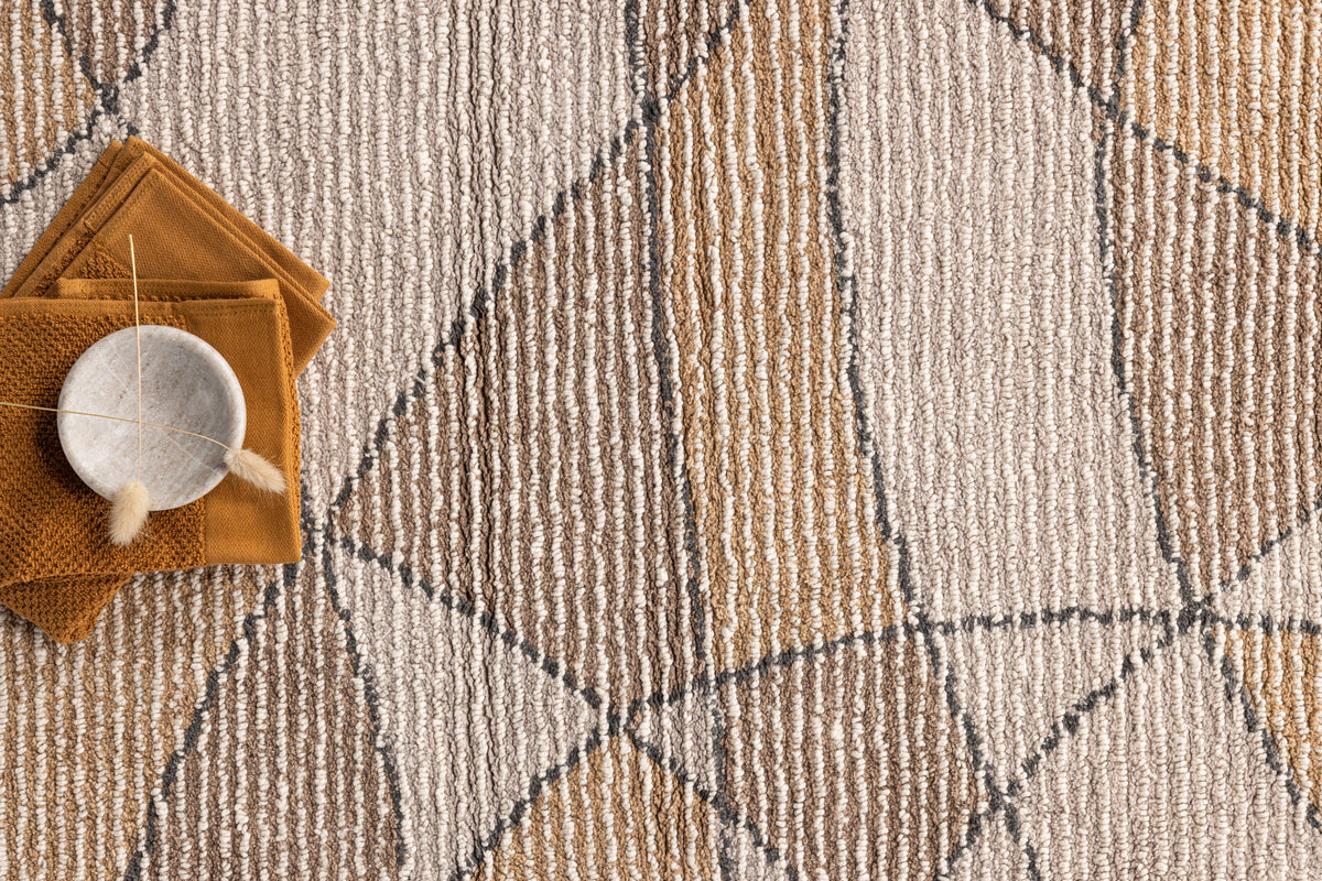 Loui Rectangular Carpet 90 x 60 Ivory