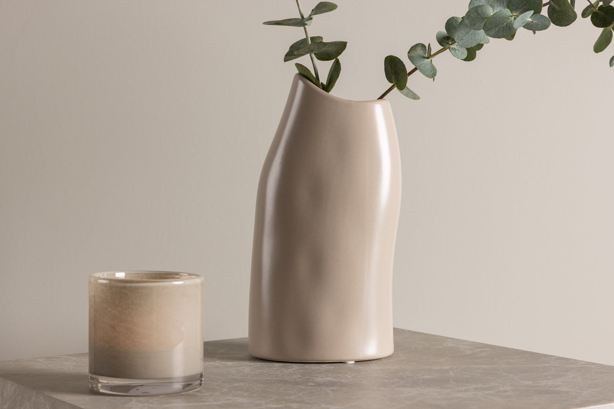 Ernst Vase 23 x 12 x 9 Beige