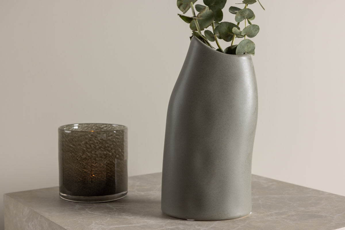 Ernst Vase 23 x 12 x 9 Mørkegrå