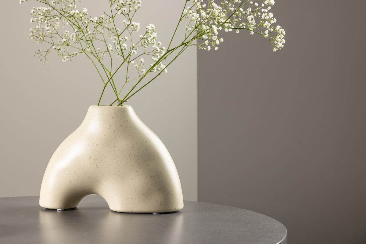 Kento Vase 15 x 21 x 8 Beige