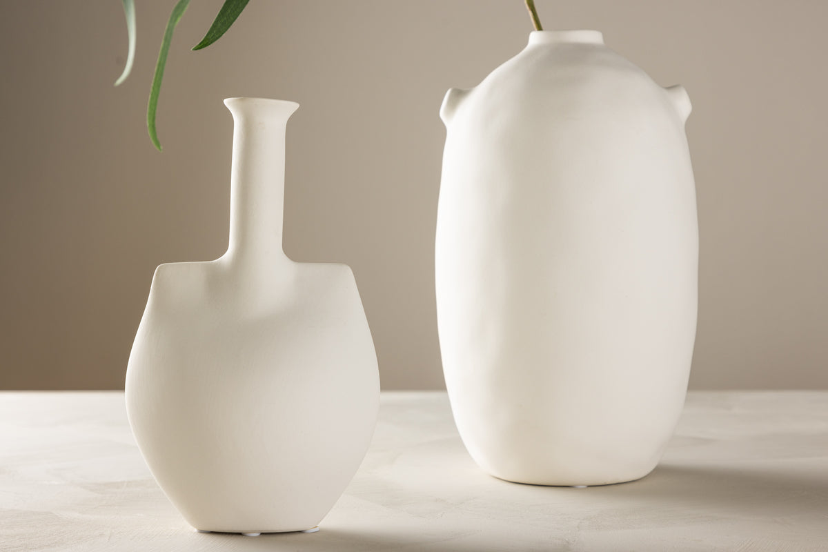 Madison Vase 22 x 14 x 8 Offwhite