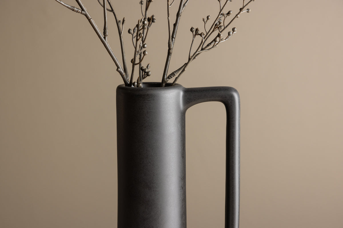Allis Vase ø18 Sort