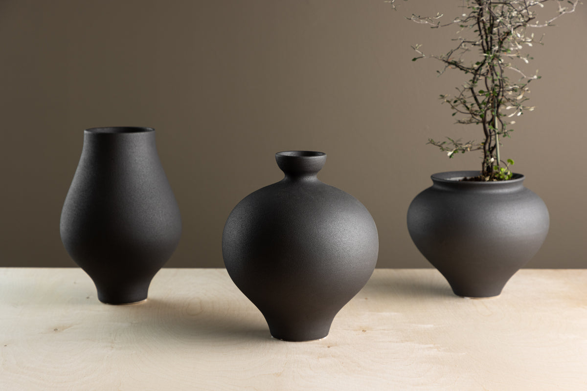 Rellis Vase ø20 Sort