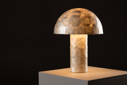 Lindön bordlampe lys grå