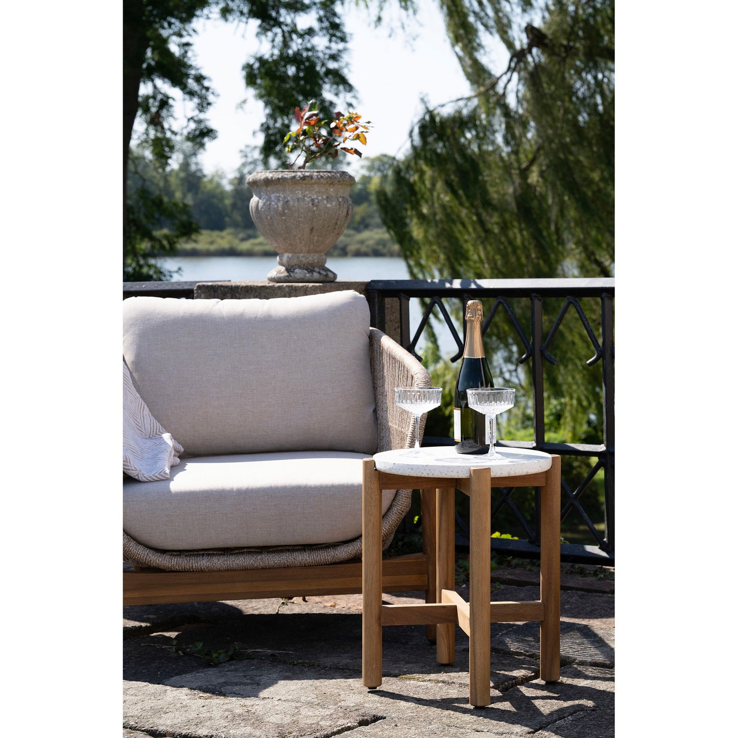 Terracina Sidebord