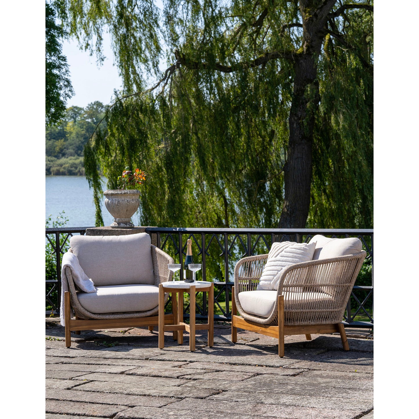 Terracina Sidebord