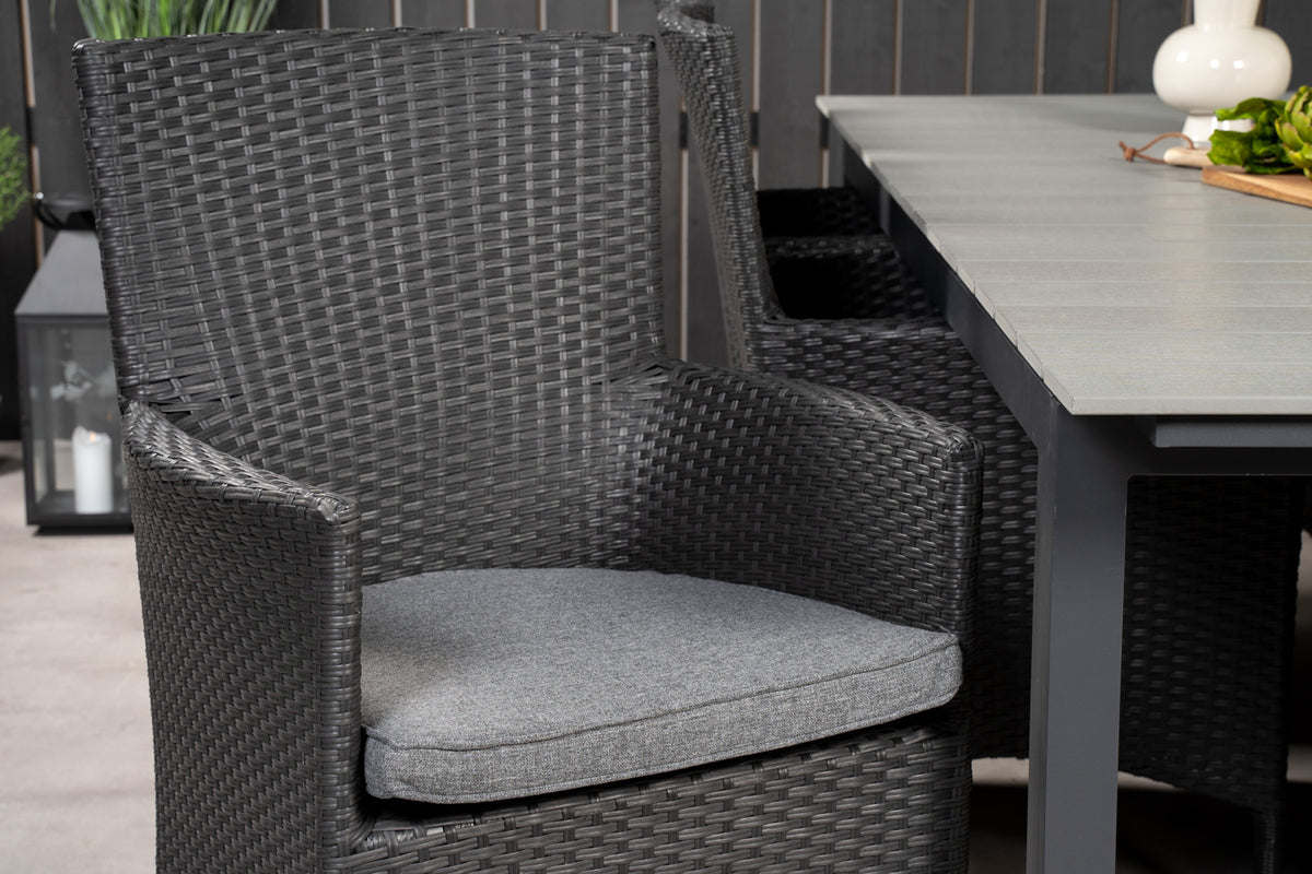 Levels & Malin Spisebord 229x100x75 + Spisebordsstole Sort