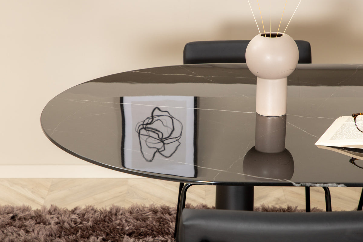 Pillan, Kenth Oval Dining Set
