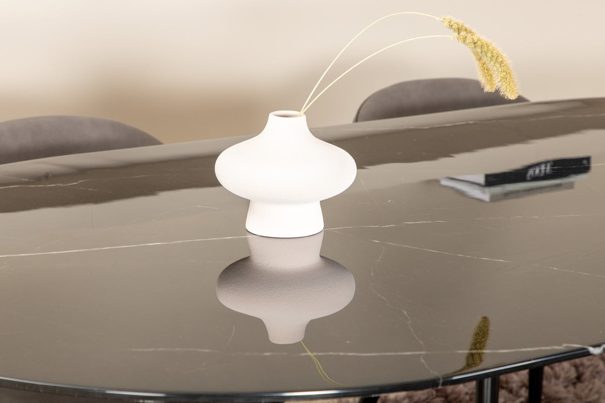 Pillan, Velvet Oval Dining Set