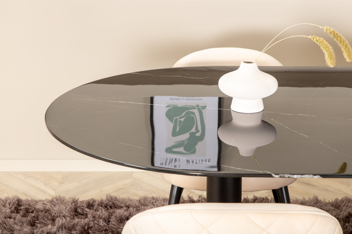 Pillan, Velvet Oval Dining Set