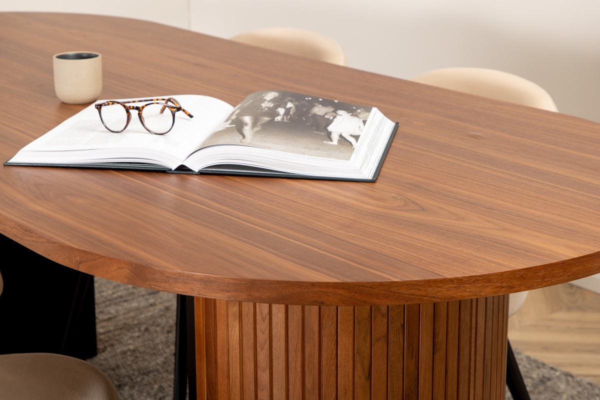 Bianca & Velvet Oval Spisebord 200 x 90 Valnød + Spisebænk 2-pak Beige