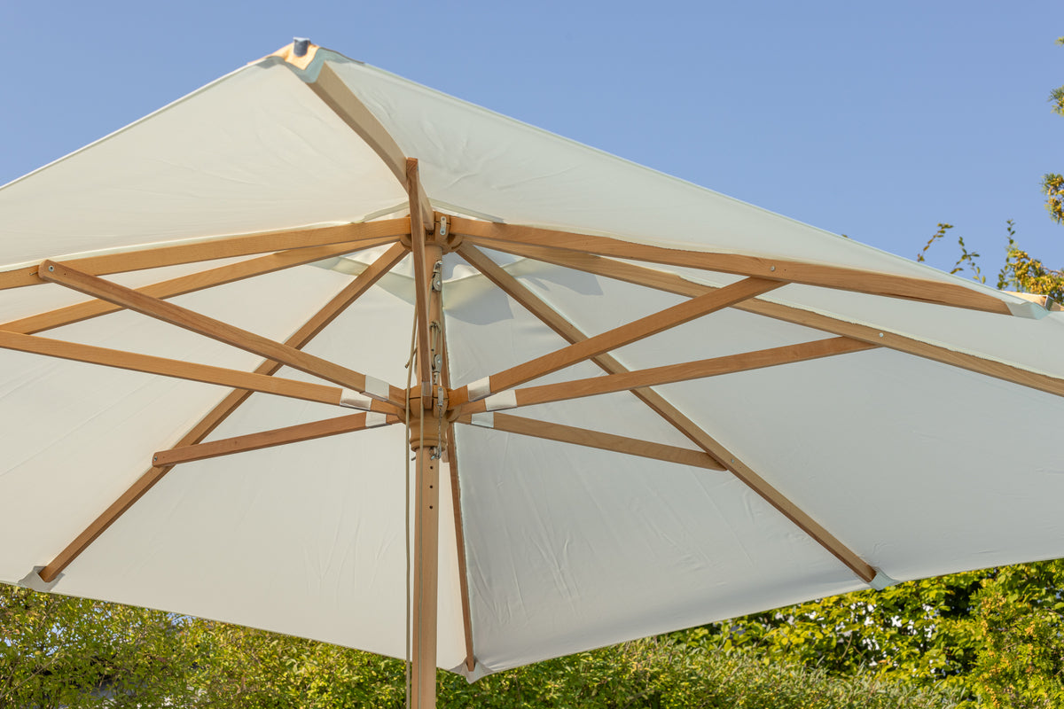 Naxos Parasol 300 × 270 × 300