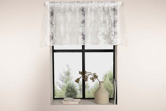 Daisy Gardiner 55 x 250