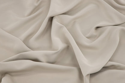 Evelyn Gardiner 290 × 135