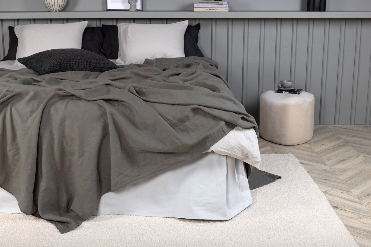 Milo Sengetæppe 260 x 260 Lysgrå