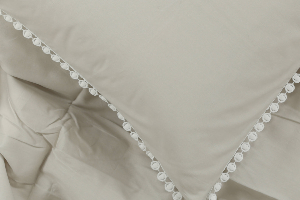 Livia Sengesæt 200 x 150 Lysegrå