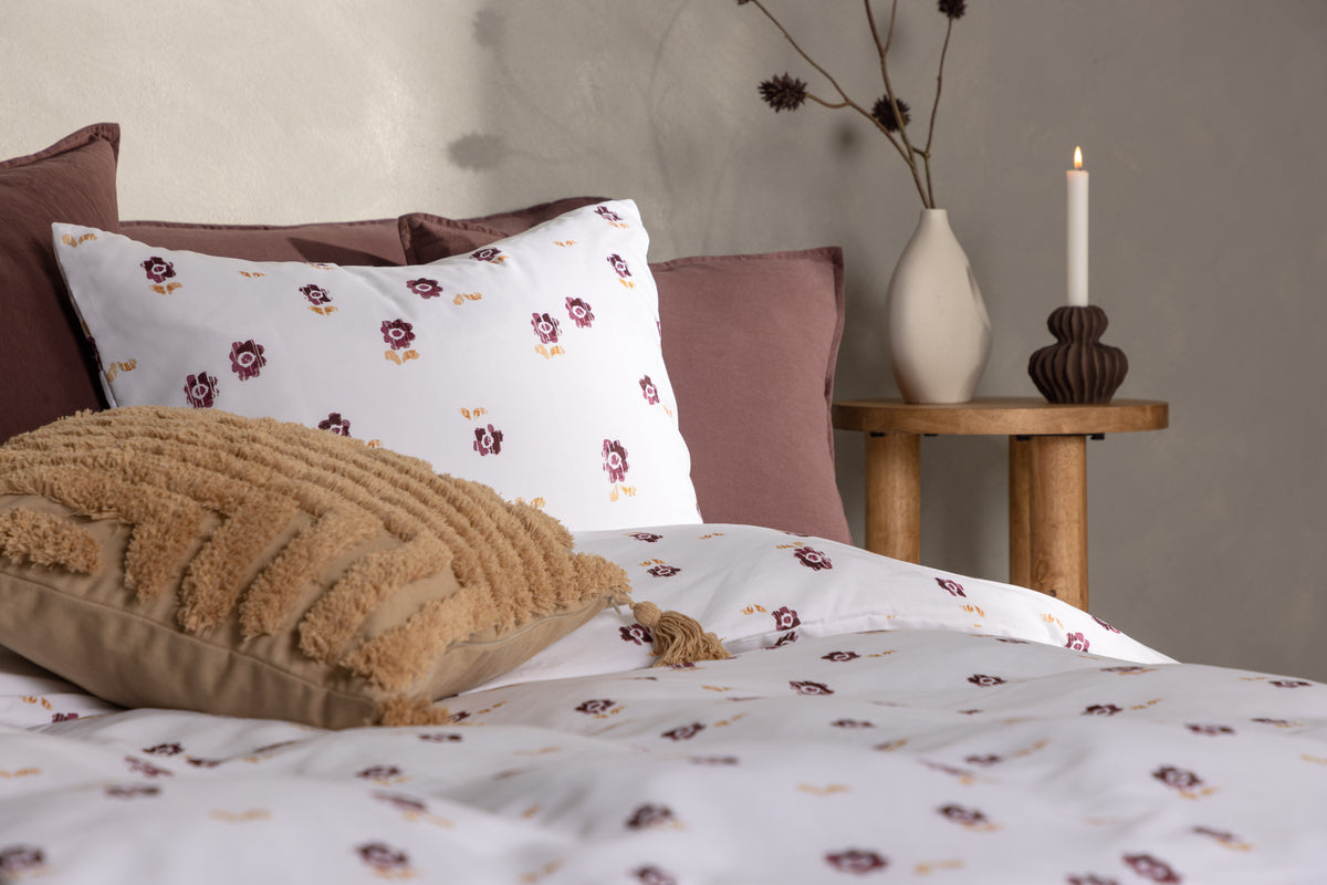 Oline Sengesæt 50 x 60 + 150 x 200 Hvid