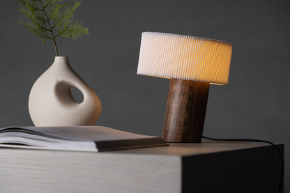 Branäs Bordlampe Valnød