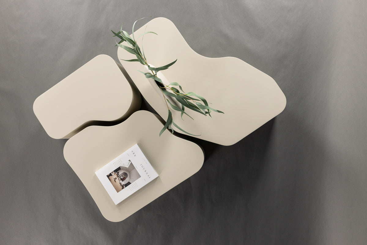 Nordland Sofabord Tabel 1: 95x70, Tabel 2: 74x60, Tabel 3: 40x40 Beige