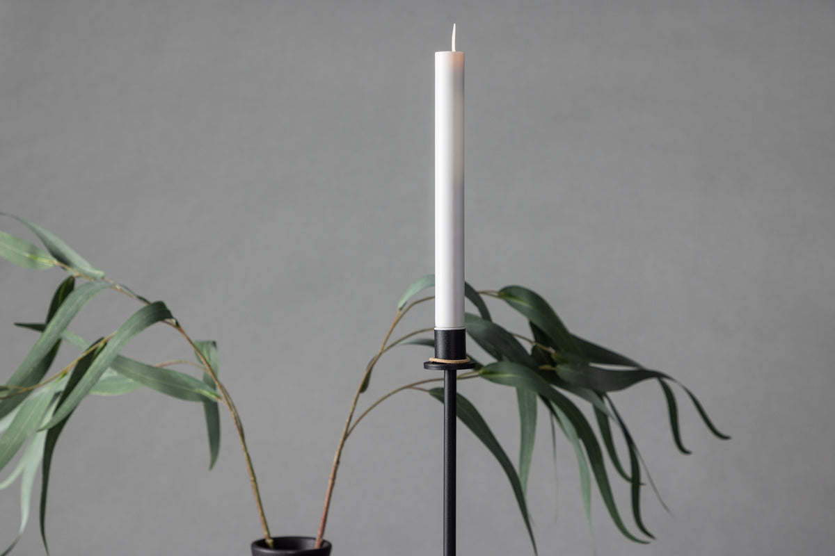 Högehall H69 Lysestager 12 x 69 Sort