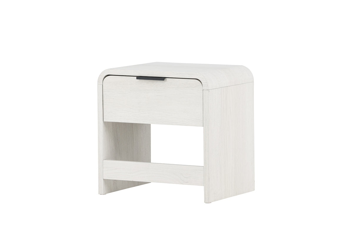 Lyngdal Side Table 40 x 30 Hvidvasket