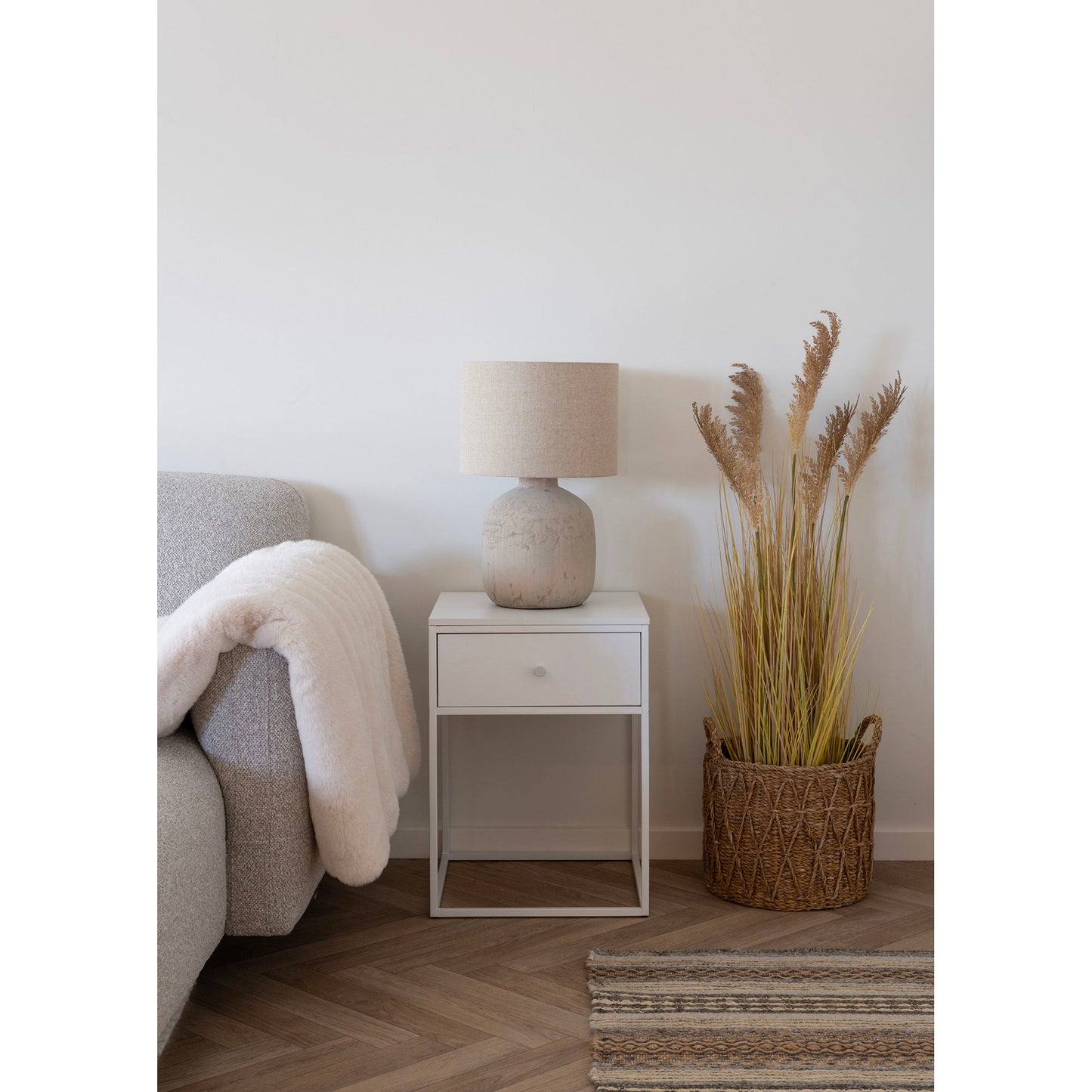 Vita Hjørnebord