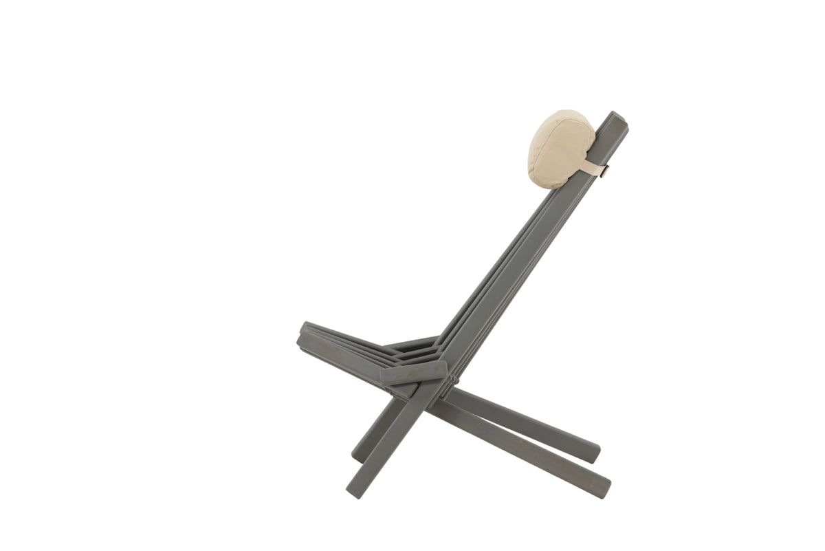 Asta Loungestole Mørkegrå