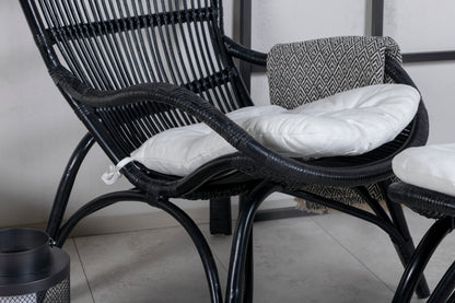 Ella Loungestole Sort