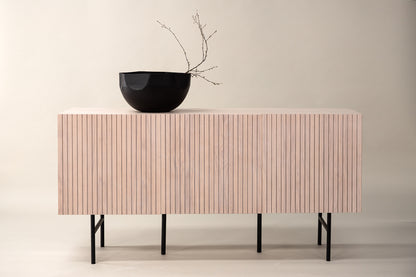 Björkön Cabinet 42 x 150 x 75 Whitewash