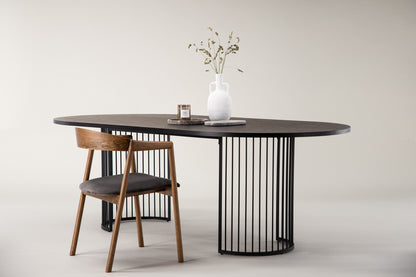 Hamneskär Oval Spisebord 220 x 110 Sort
