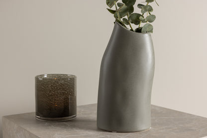 Ernst Vase 23 x 12 x 9 Mørkegrå