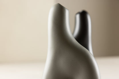 Aya Vase 5 x 16 x 10 Mørkegrå