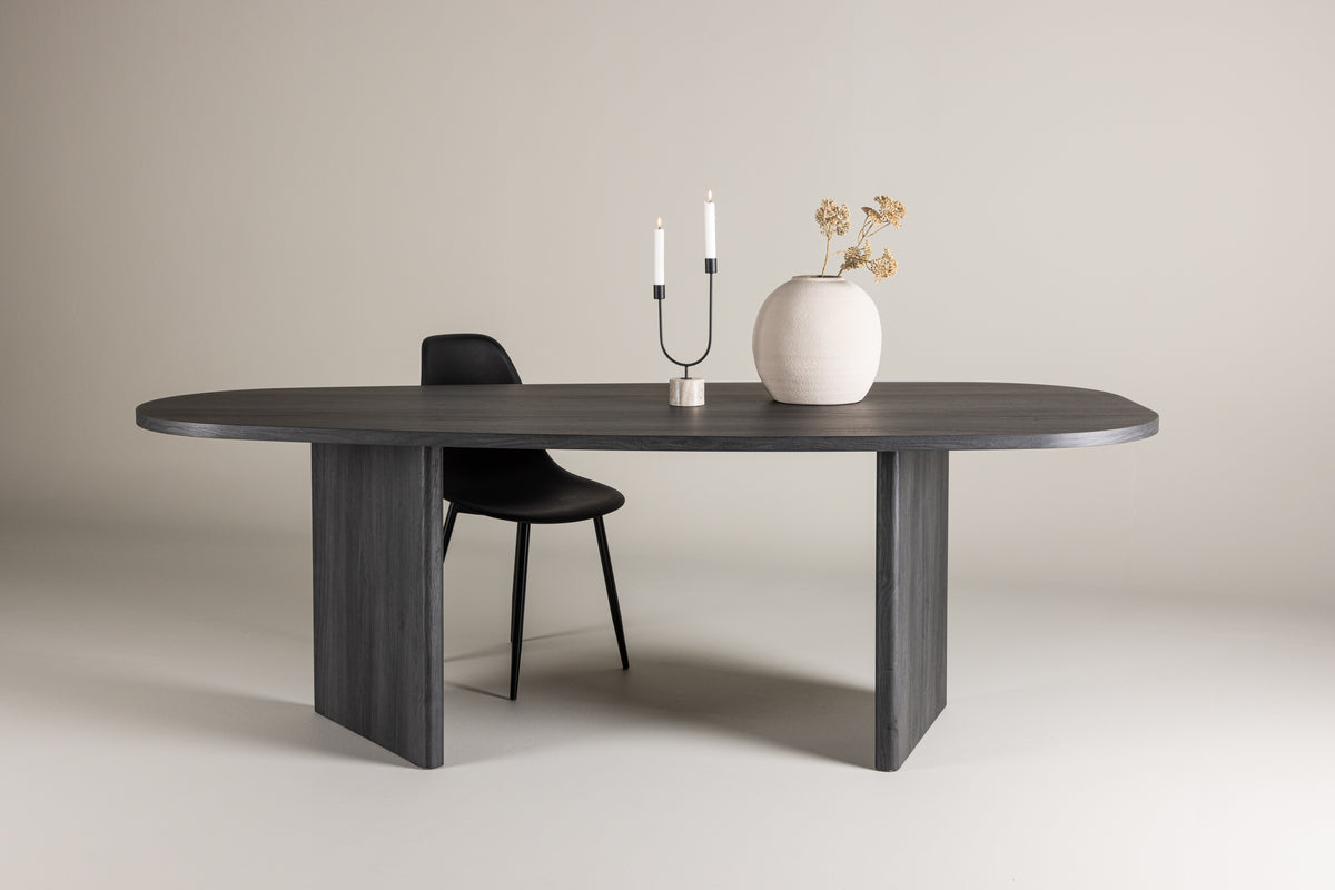 Grönvik Oval Spisebord 220 x 100 Sort