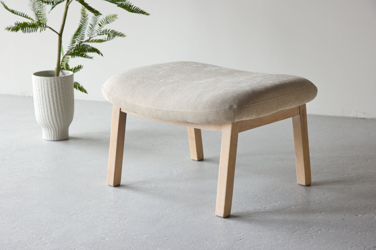 Rile Ottoman 60 x 42 x 70 Beige