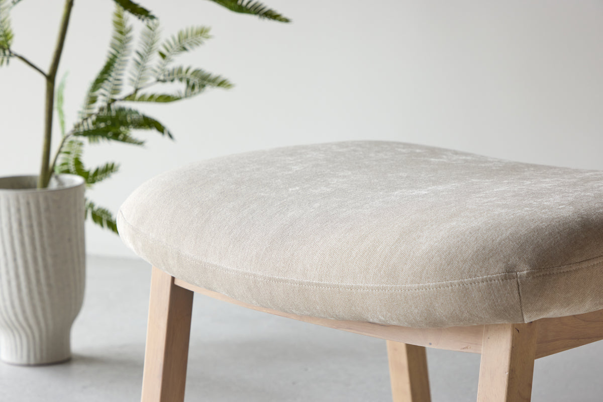 Rile Ottoman 60 x 42 x 70 Beige