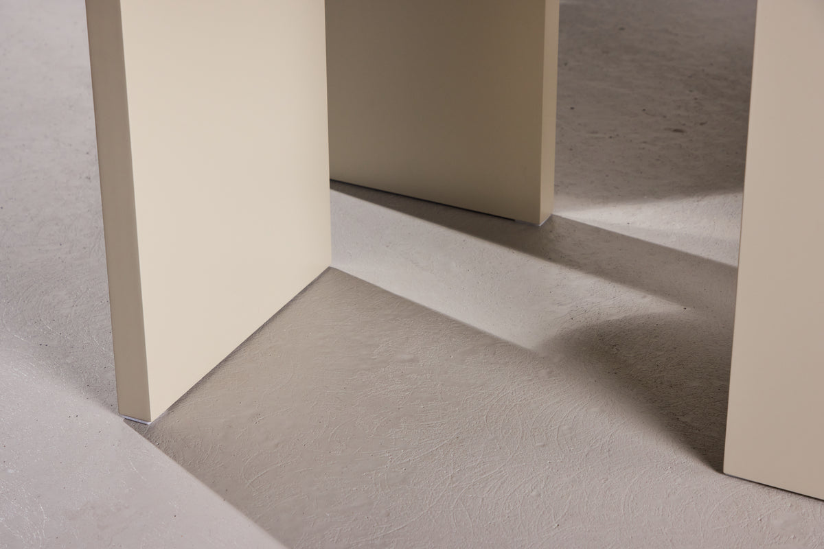 Ovalt spisebord 190 x 123 Beige