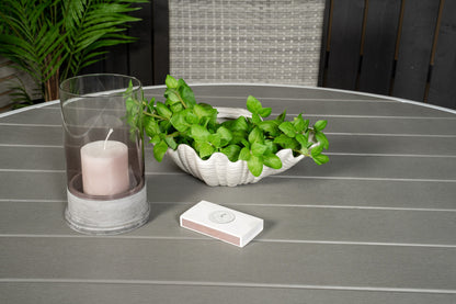 Parma & Anna Rundt Spisebord ø140 Hvid + Spisestole Grå