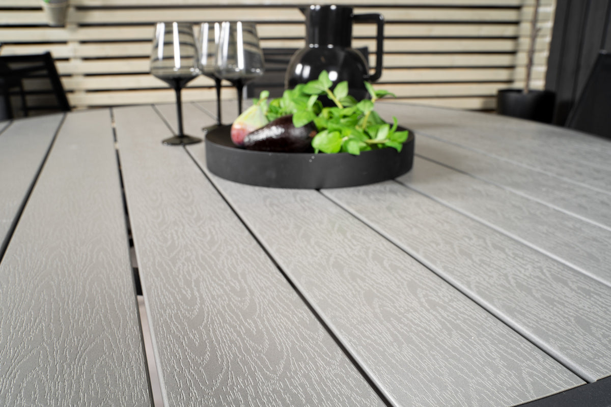 Parma & Santorini Rundt Spisebord ⌀140 Mørkegrå + Spisestole 2-pak Sort