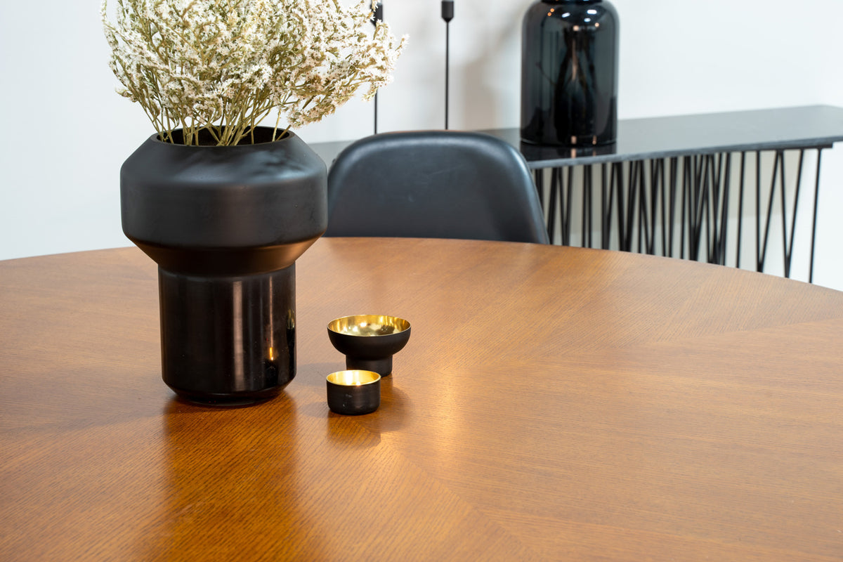 Rundt spisebord 140 Brun + Spisestol 2-pak Sort
