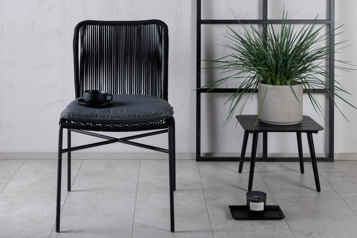 Julian Spisebord 210x100 + Spisestole Sort