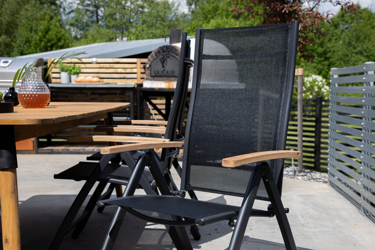 Julian & Panama Spisebord 210x100 + Positionsstole Sort