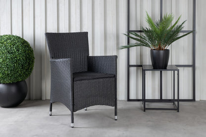 Way & Knick Cafébord 70x70x72 Sort + Spisestole Sort