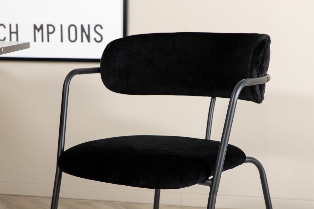 Arrow & Marbs spisebordsstol 2-pak sort + rundt spisebord ⌀110 sort