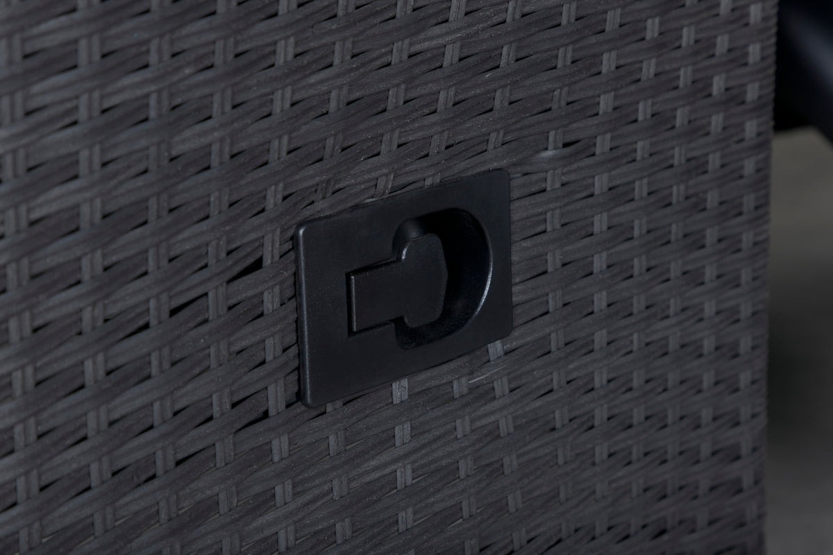 Alma & Padova Spisebord ⌀120 + Reclinerstole Sort